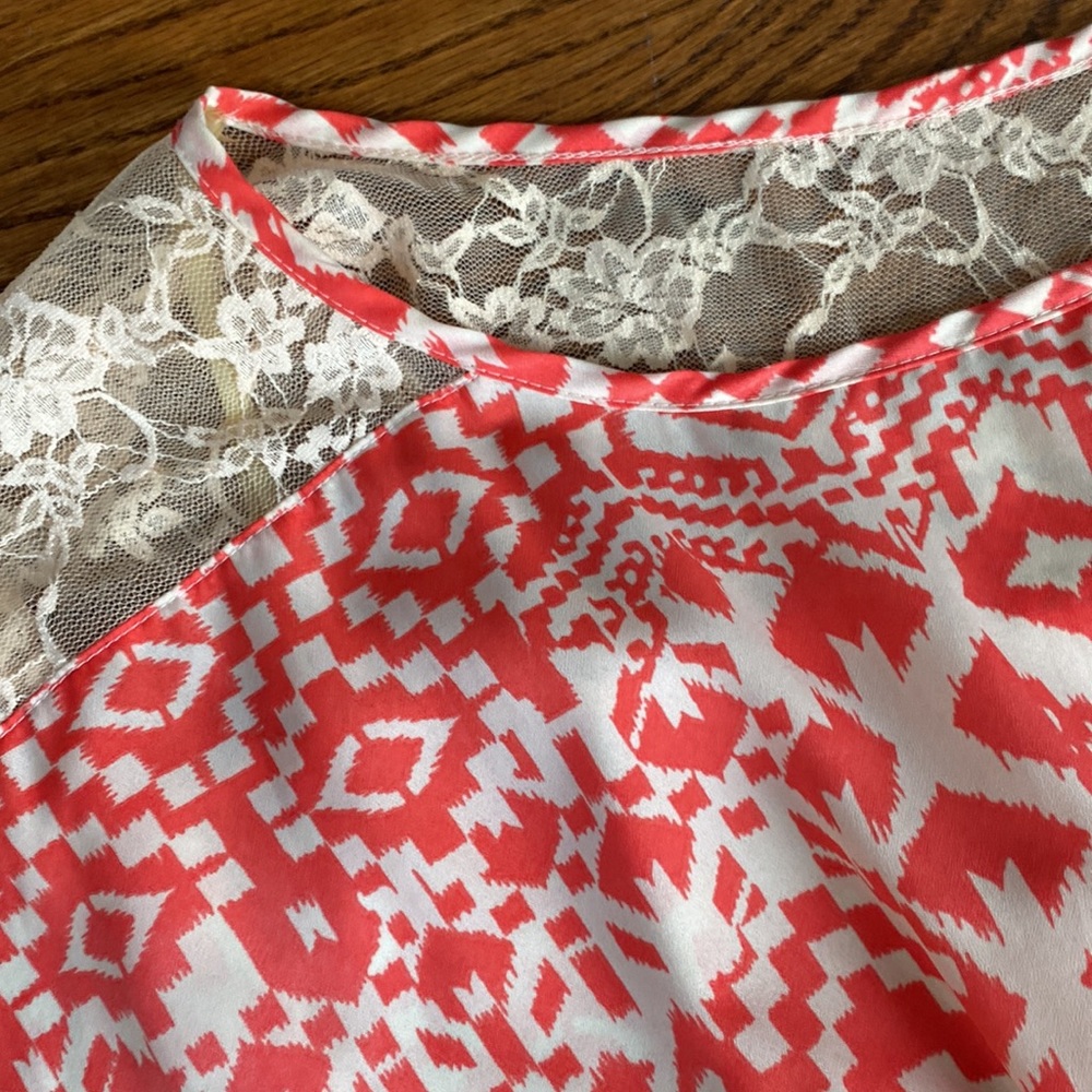 Dress - Picture 2 of 5
